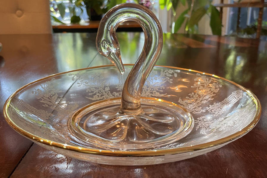 Gazebo (Gold Trim) Center Handle Tray by Paden City-1