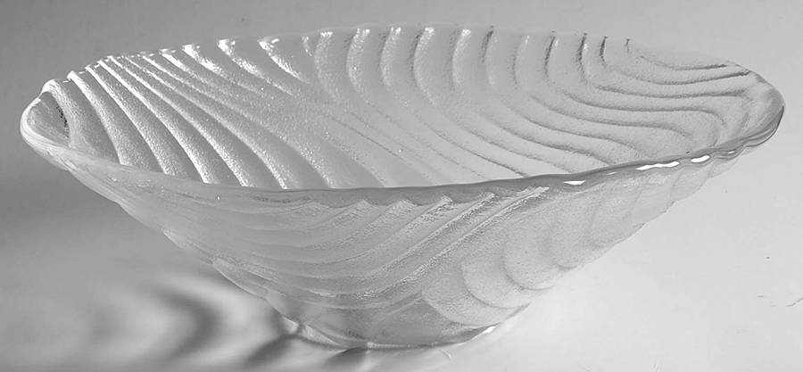 Zen 10" Round Bowl by Pilgrim Glass-1