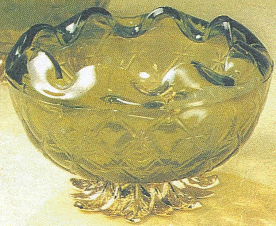 452 Novelty Bowl by Princess House-1