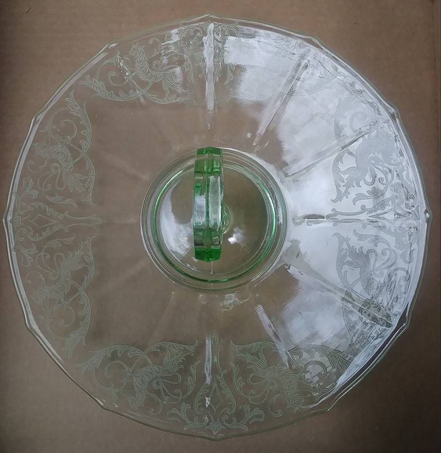 Leuwen Green Center Handle Tray by Paden City-1