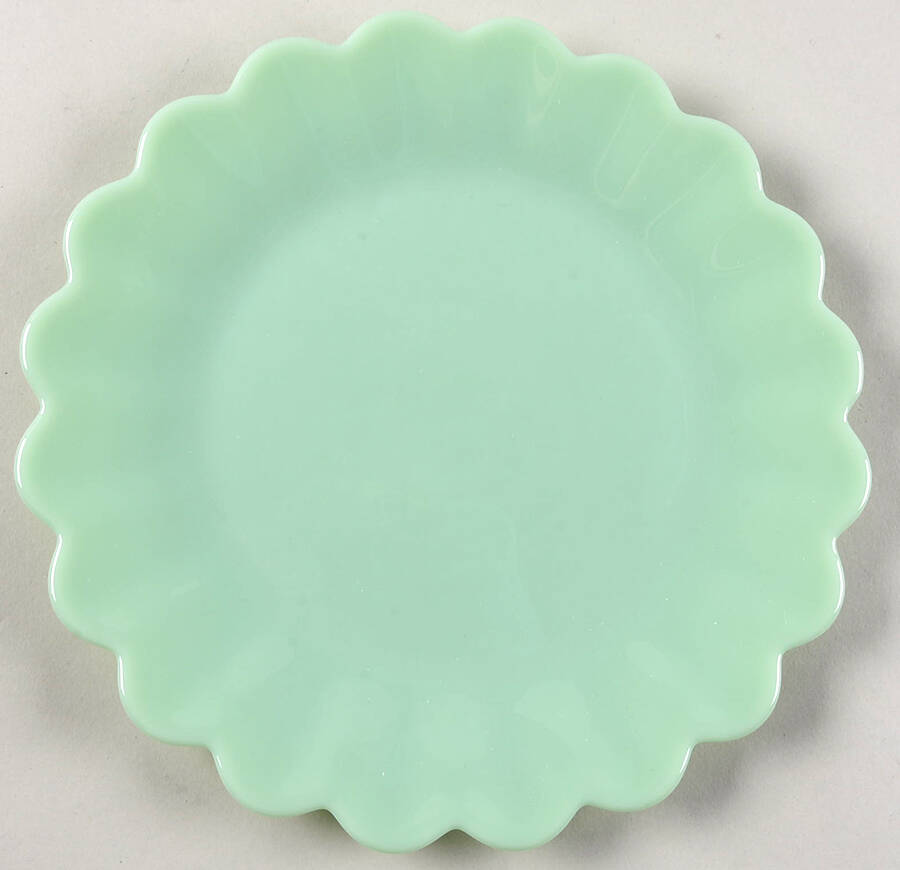 Timeless Beauty Salad/Dessert Plate by Pioneer Woman Glass-1