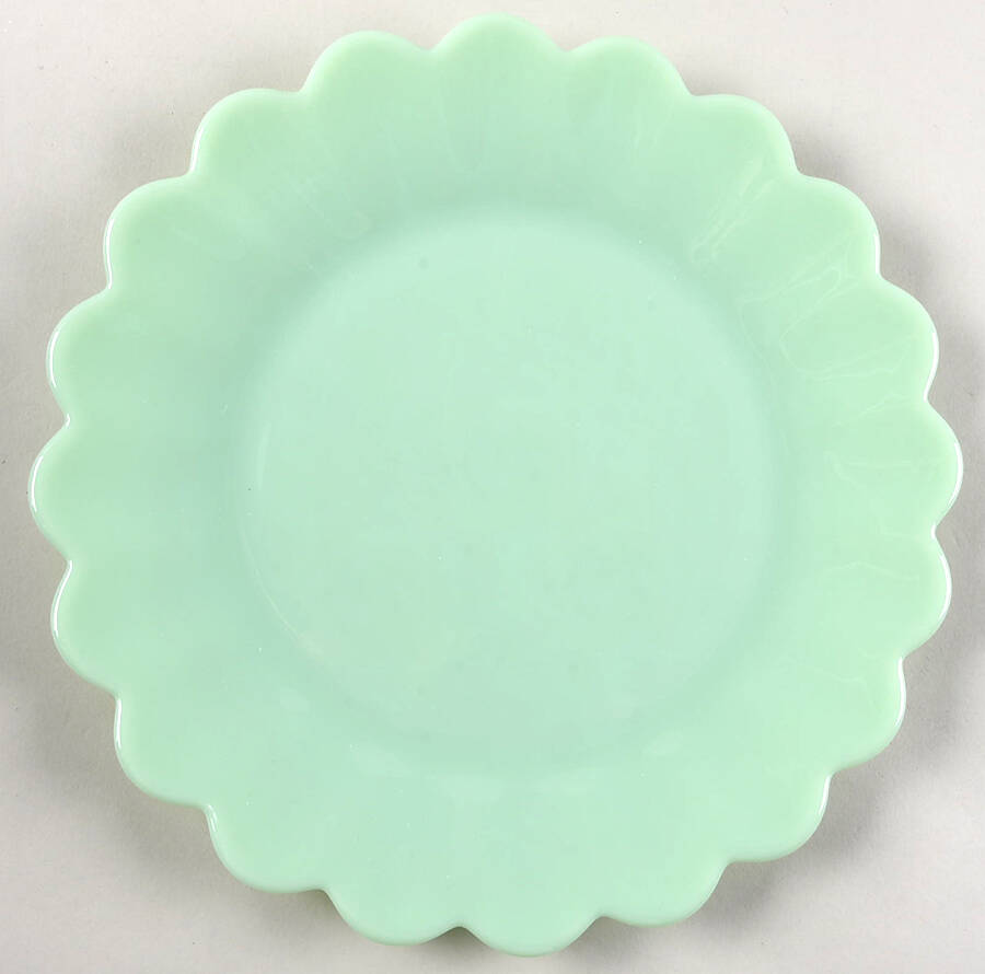 Timeless Beauty Dinner Plate by Pioneer Woman Glass-1