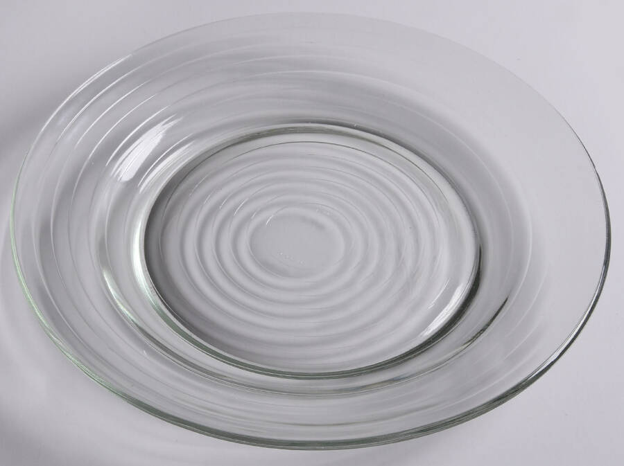 PSY5 Dinner Plate by Pasari Crystal-1