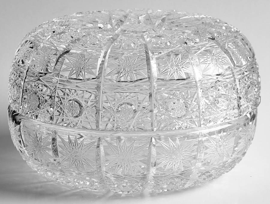 Queen Lace (Round Bowl Shape) 5" Candy Box & Lid by Queen Lace-1