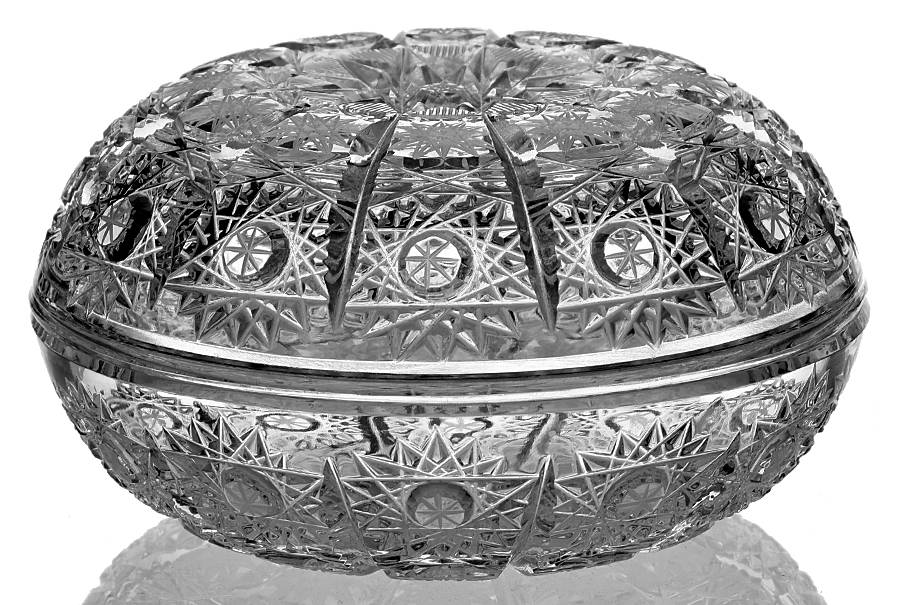 Queen Lace (Round Bowl Shape) 4" Candy Box & Lid by Queen Lace-1