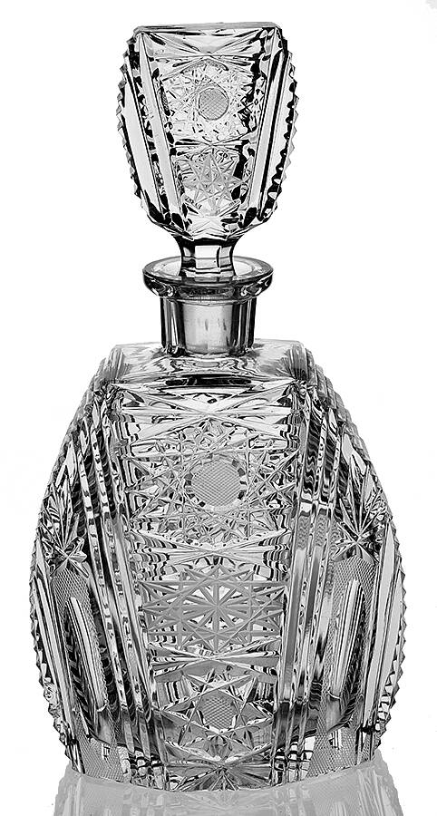 Queen Lace (Round Bowl Shape) Decanter & Stopper by Queen Lace-1