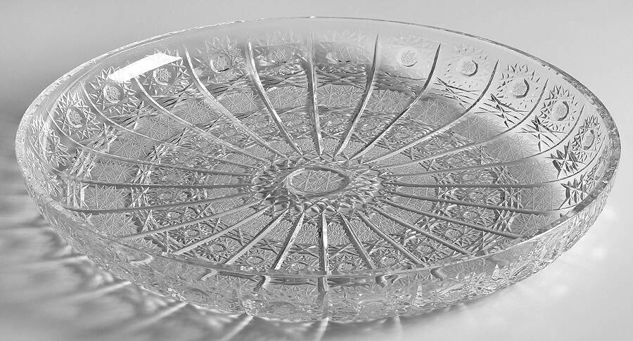 Queen Lace (Round Bowl Shape) 15" Shallow Round Bowl by Queen Lace-1