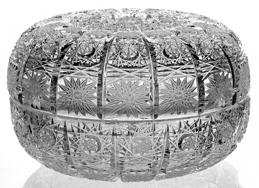 Queen Lace (Round Bowl Shape) Candy Box with Lid by Queen Lace-1