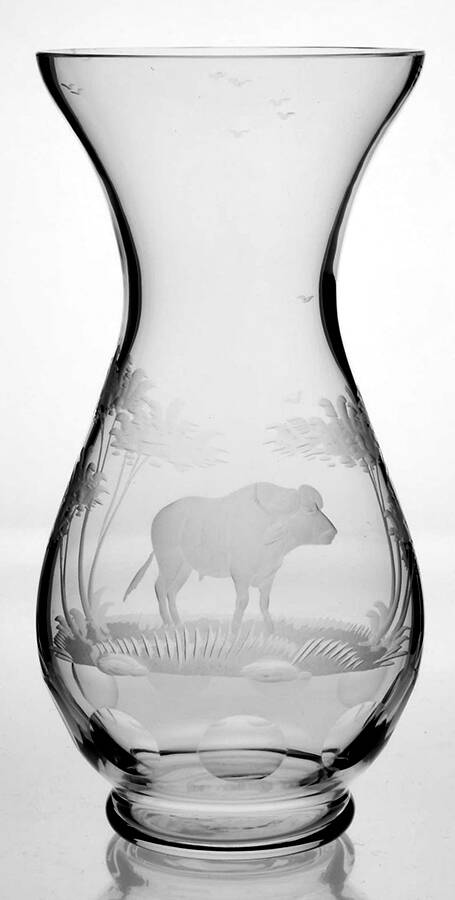 Kenyan-African 8" Flower Vase by Queen Lace-1