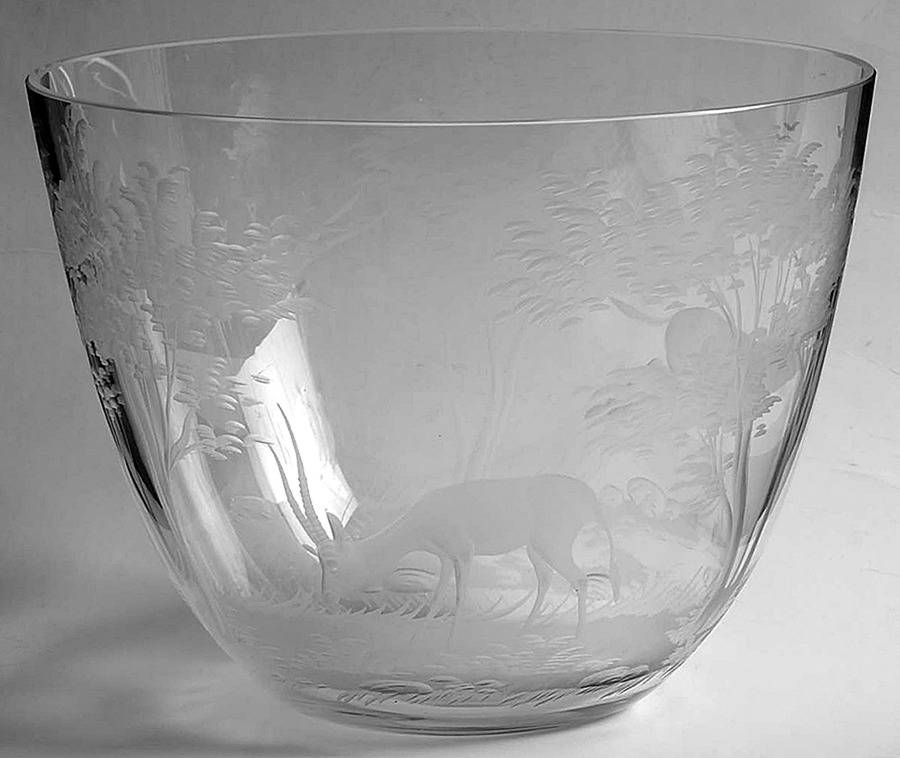Kenyan-African 8" Round Bowl by Queen Lace-1