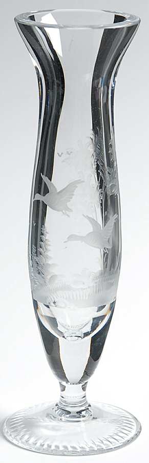 Americana-American 8" Bud Vase by Queen Lace-1
