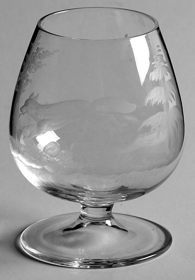 Americana-American Small Brandy Glass by Queen Lace-1