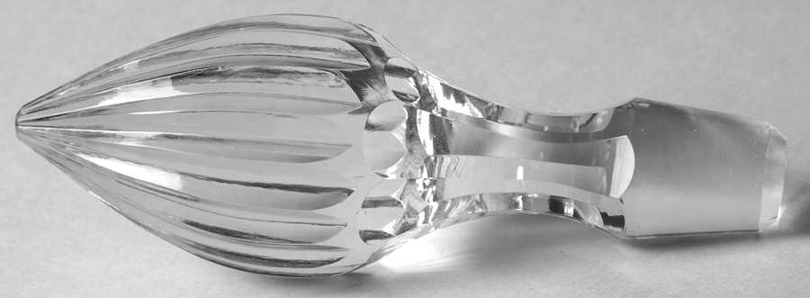 Honeysuckle Stopper for Wine Decanter by Royal Brierley-1