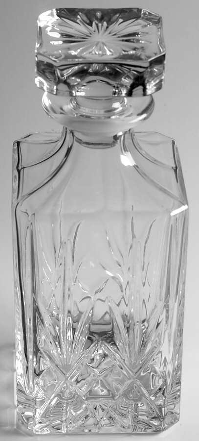 Linea Gala Decanter & Stopper by Royal Crystal Rock-1