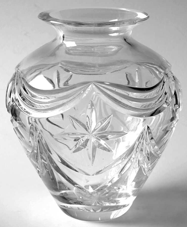 Broadway 6" Flower Vase by Royal Doulton-1