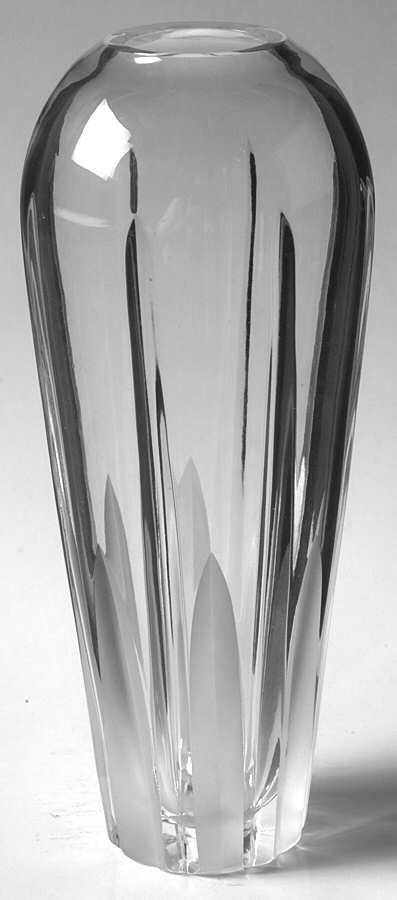 Carnegie Bud Vase by Royal Doulton-1