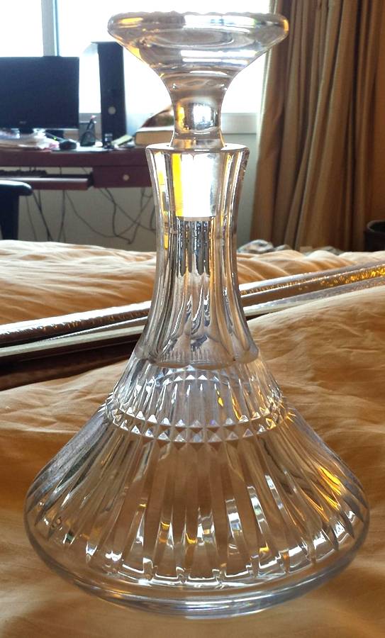 Vanborough Decanter & Stopper by Royal Doulton-1
