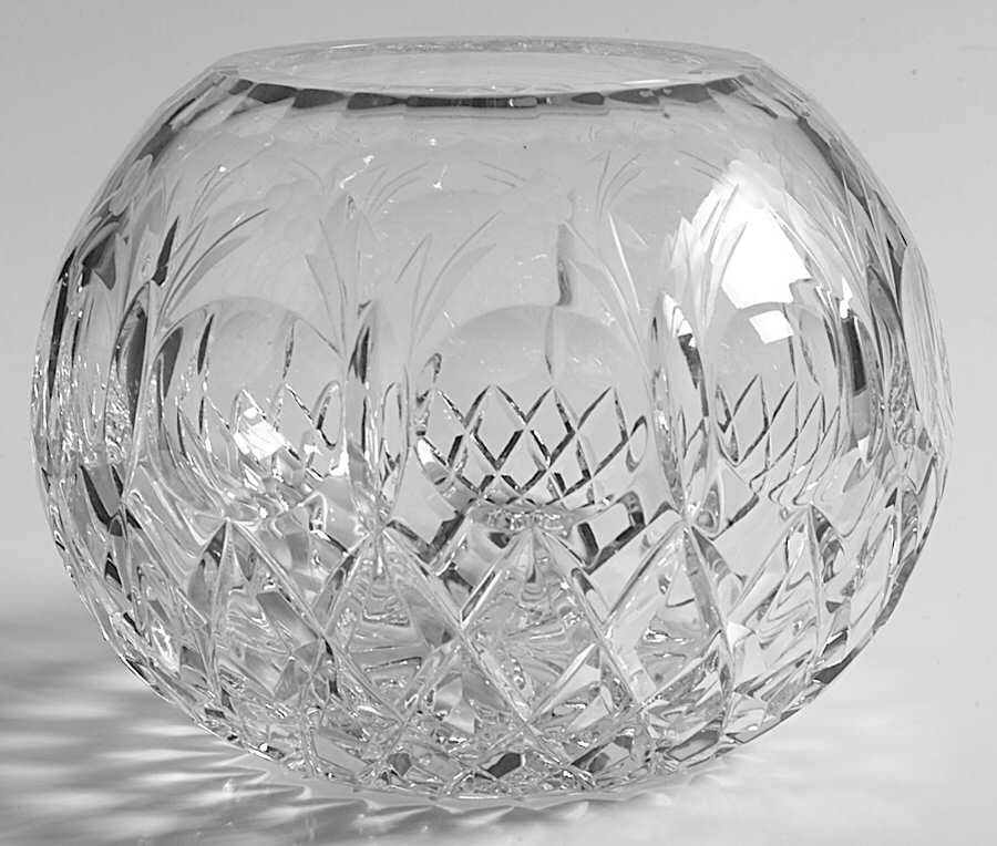 Queen Rose Bowl by Rogaska-1