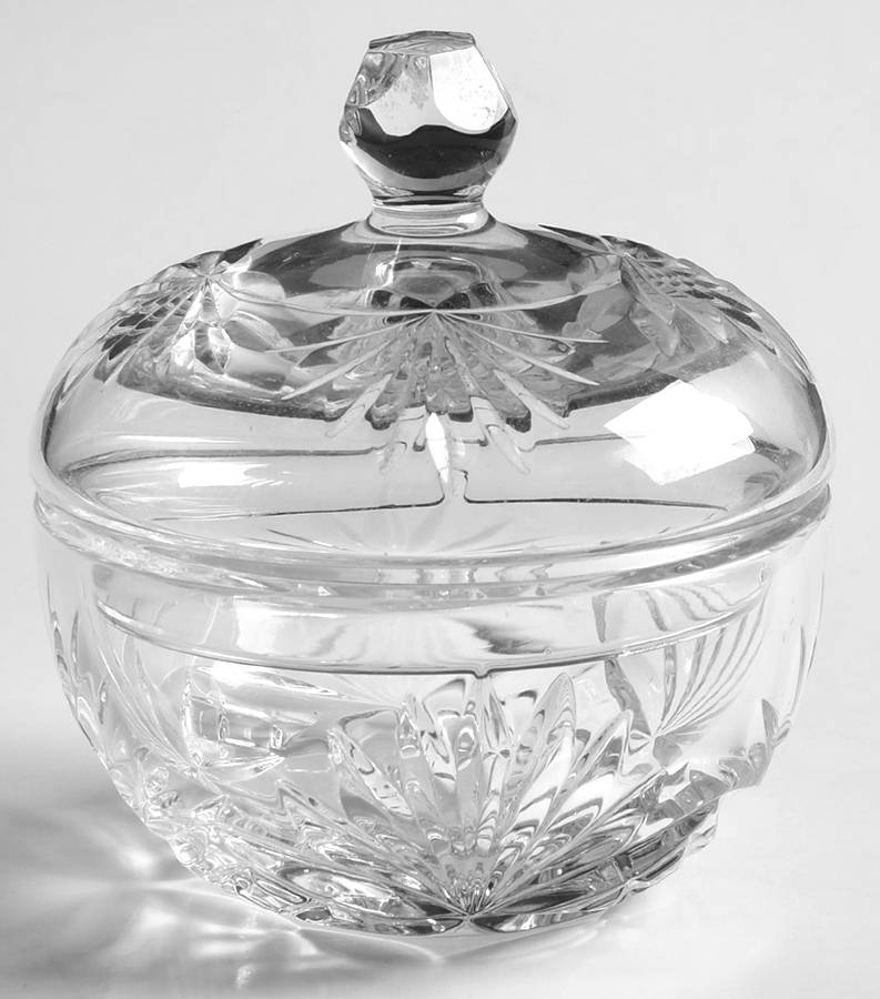 Richmond (No Trim, Notched and Multisided Stem) 3" Round Box with Lid by Rogaska-1