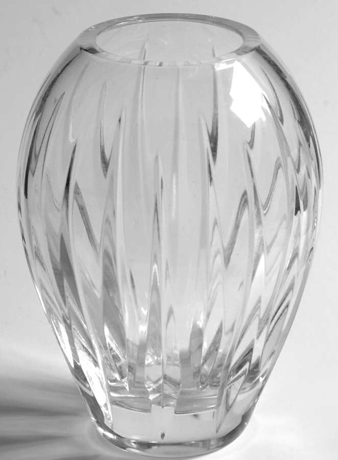 Soho 5" Flower Vase by Rogaska-1