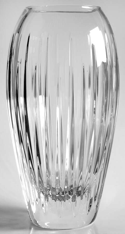 Soho 10" Flower Vase by Rogaska-1