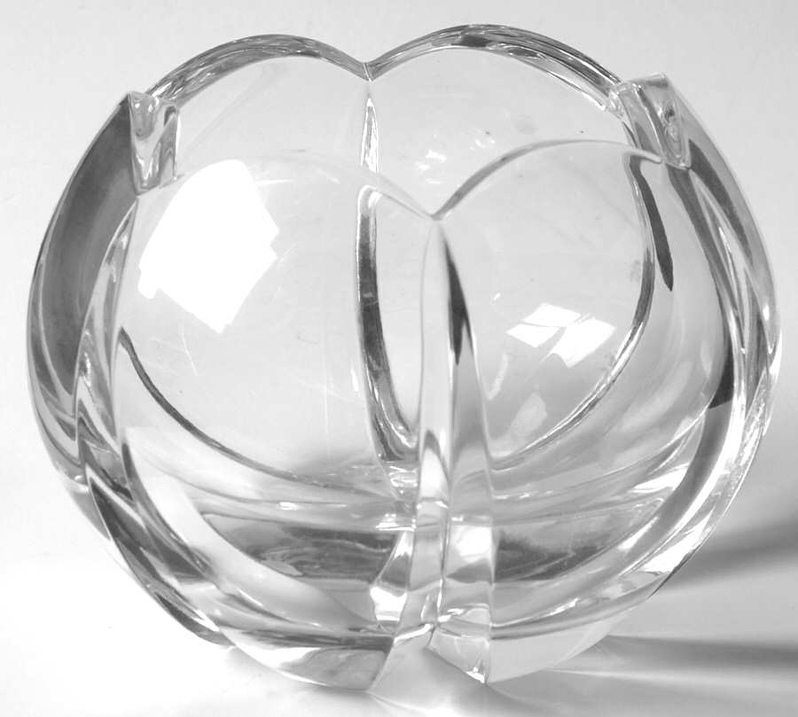 Tulipe Votive Candleholder by Rogaska-1
