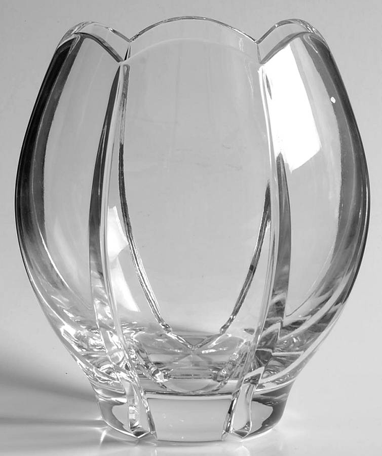 Tulipe 6" Flower Vase by Rogaska-1