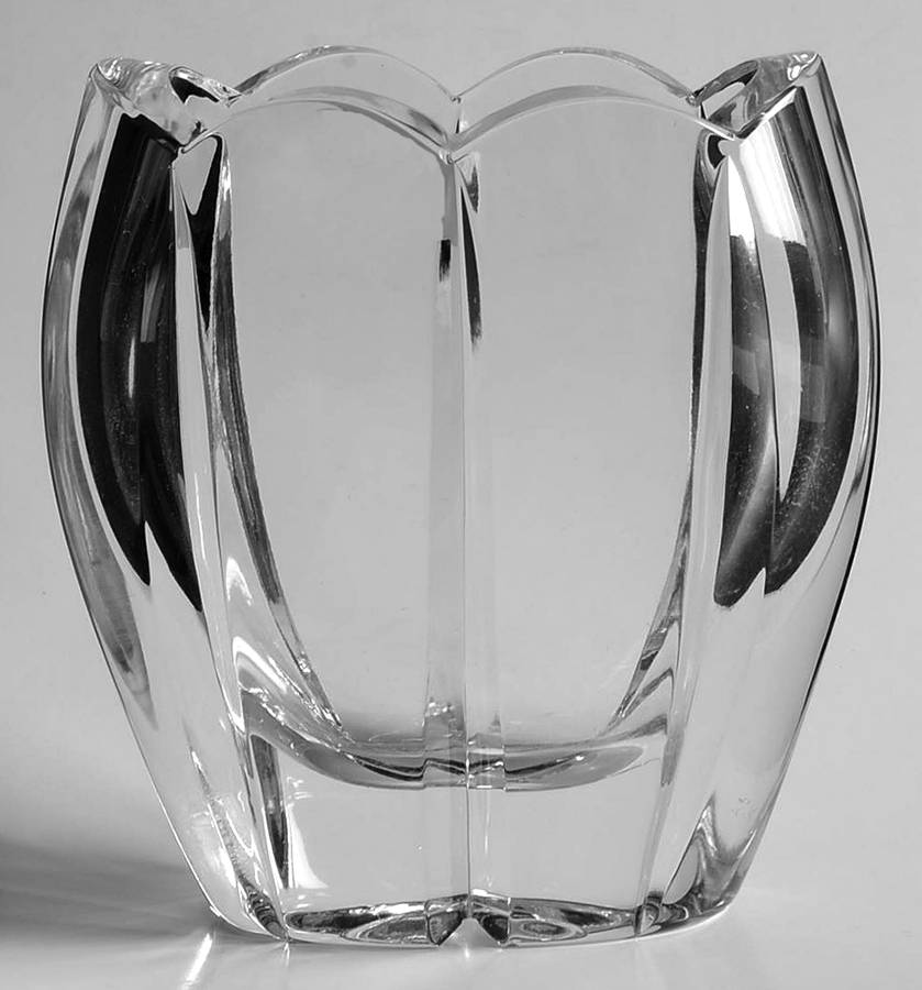 Tulipe 4" Oval Vase by Rogaska-1