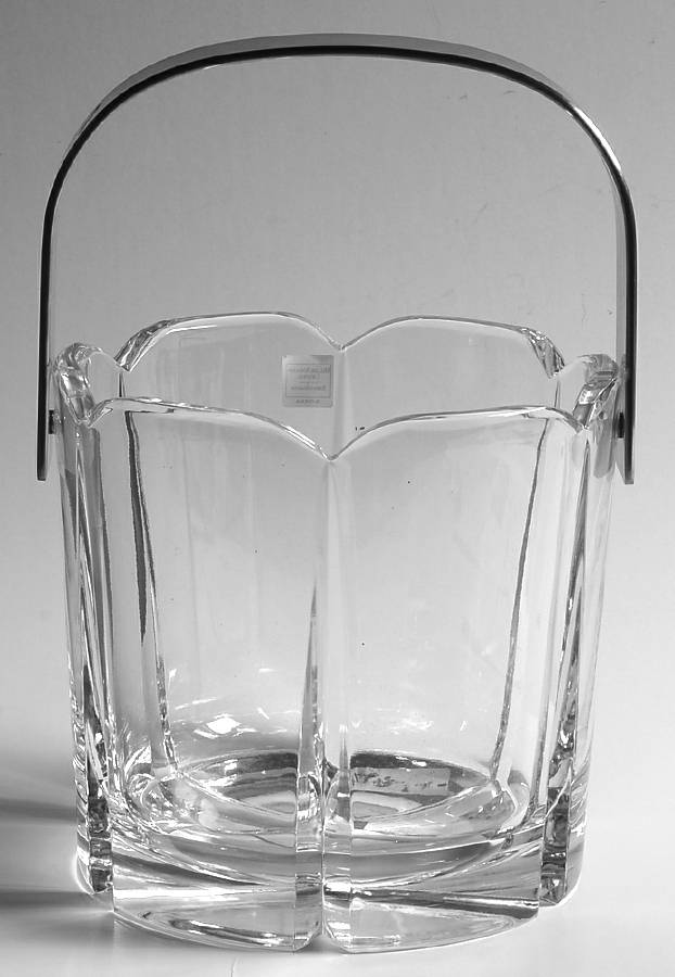 Tulipe Ice Bucket with Detachable Handle by Rogaska-1