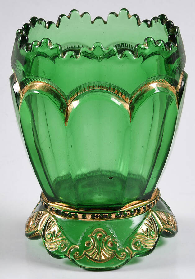 Empress Emerald Green (Gold Trim) Open Spooner by Riverside-1