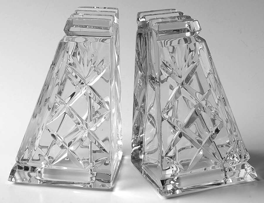 Saratoga (Set of 2) Bookends by Rogaska-1