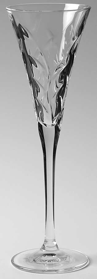Laurus Fluted Champagne by Royal Crystal Rock-1