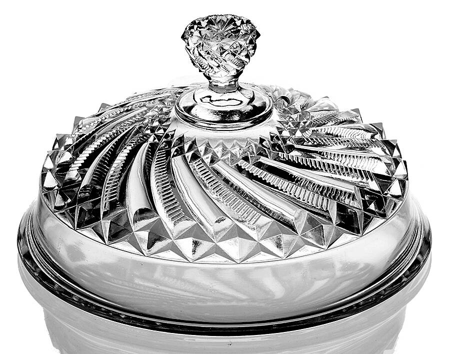 Bar and Diamond Clear Lid for Bon Bon by Richards & Hartley Glass Company-1