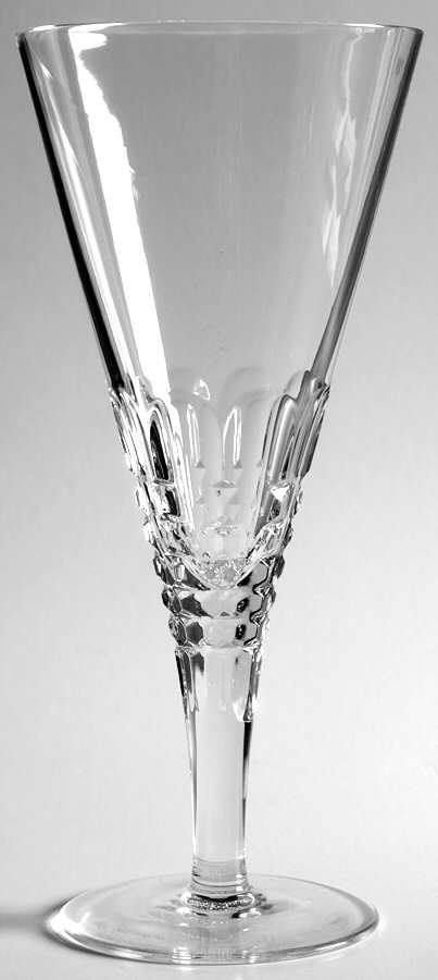Amalfi (V Shaped Bowl) Iced Tea by Rogaska-1