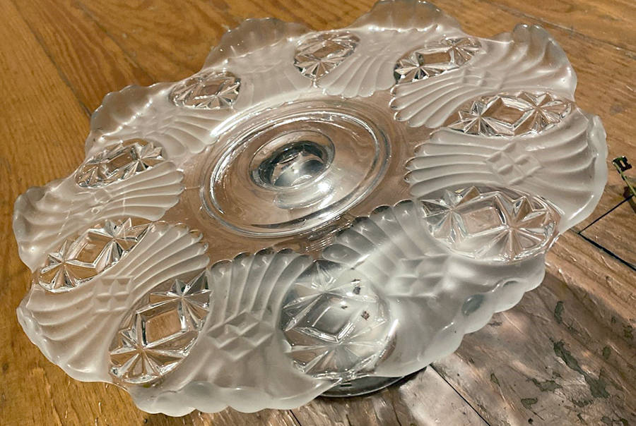 Vera Frosted Round Cake Stand by Robinson Glass Company-1