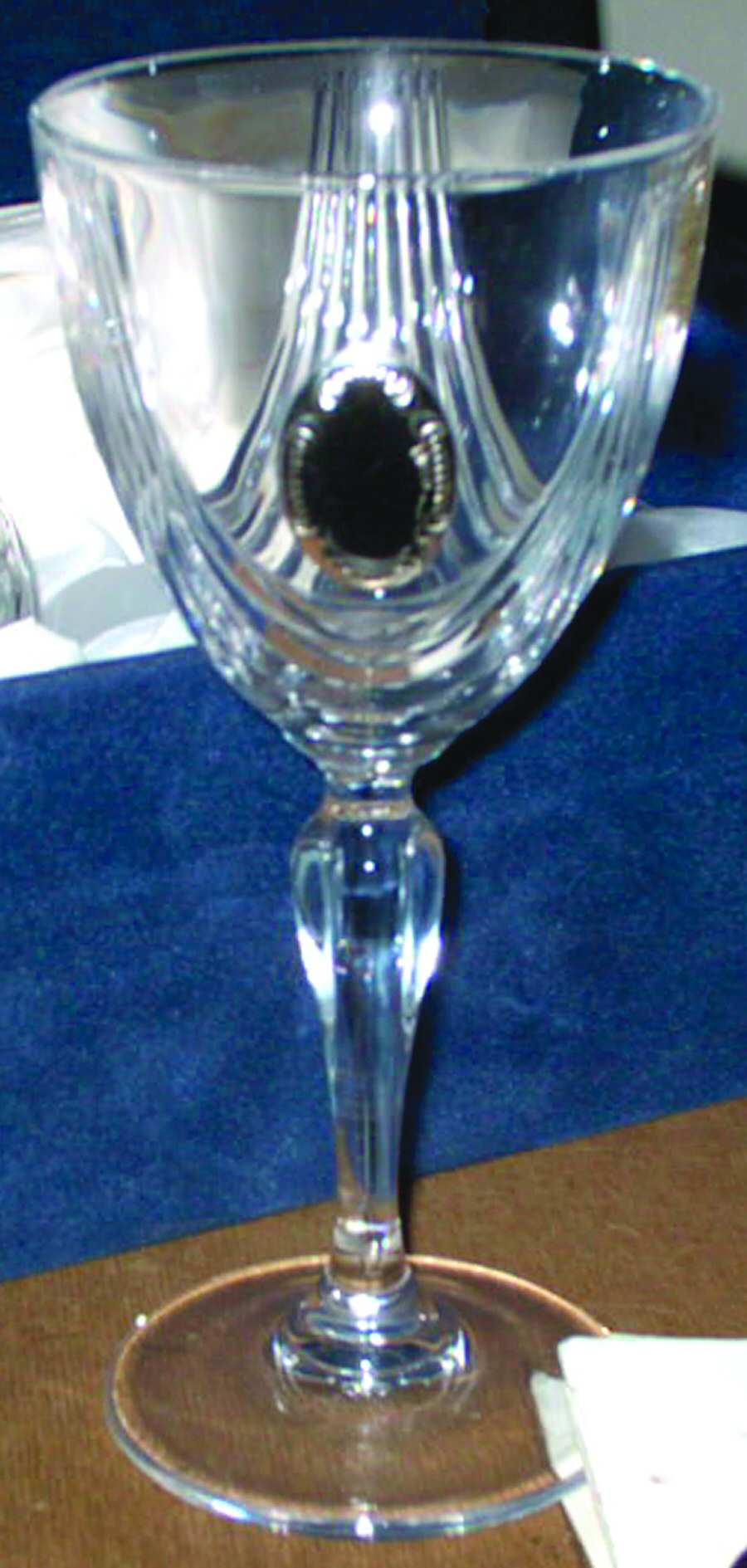 RCY20 Wine Glass by Royal Crystal Rock-1