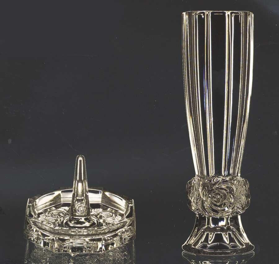 Garden Ring Holder by Royal Crystal Rock-1