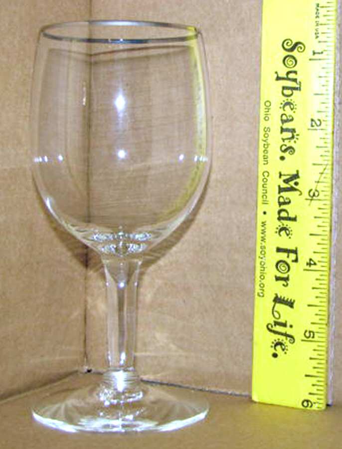 Mystique (Platinum Trim) Wine Glass by Riekes-Crisa-1