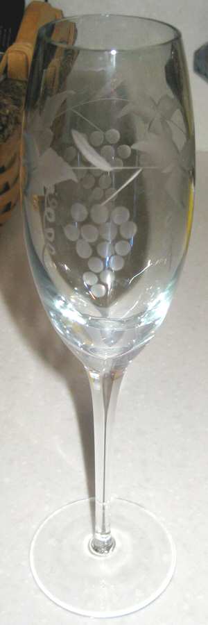 RGA7 Fluted Champagne by Royal Gallery-1