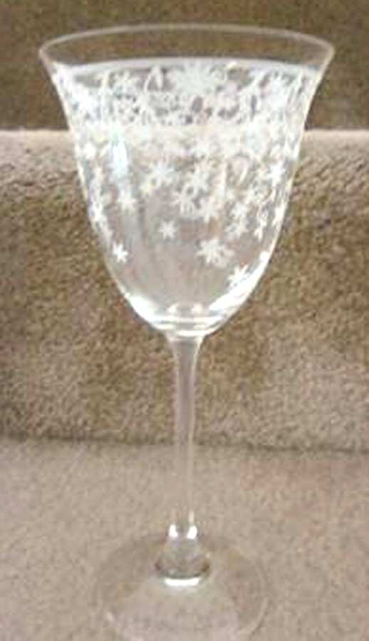 R1N2 Water Goblet by Rona Glassworks-1