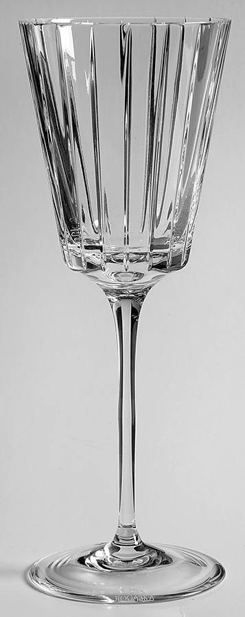Avenue Red Wine by Rogaska-1