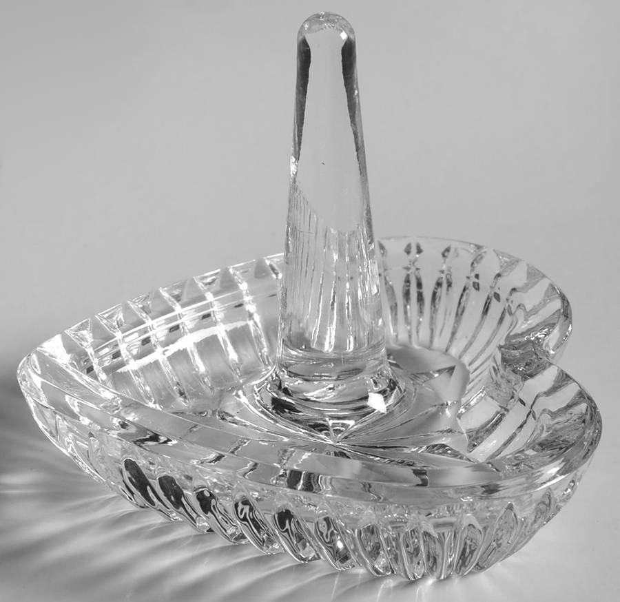 Love Love Ring Holder by Rogaska-1