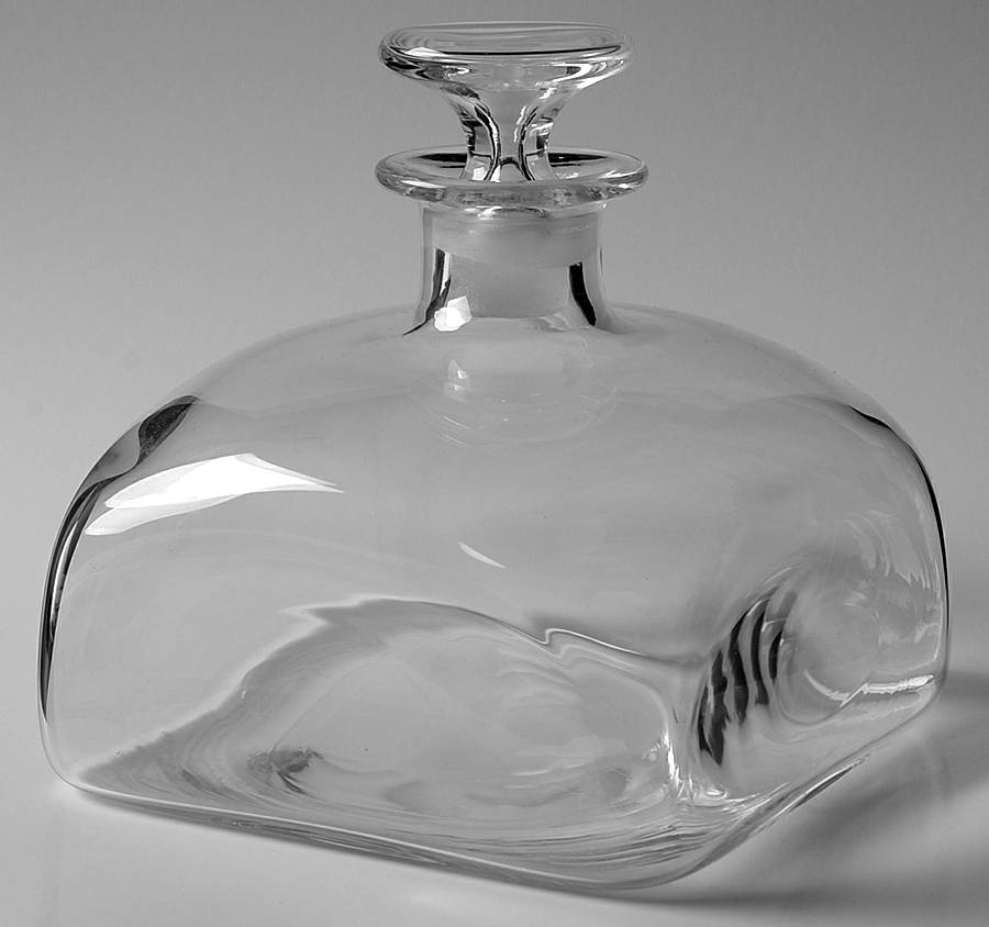 Williamsburg Restoration Decanter & Stopper by Royal Leerdam - Netherland-1