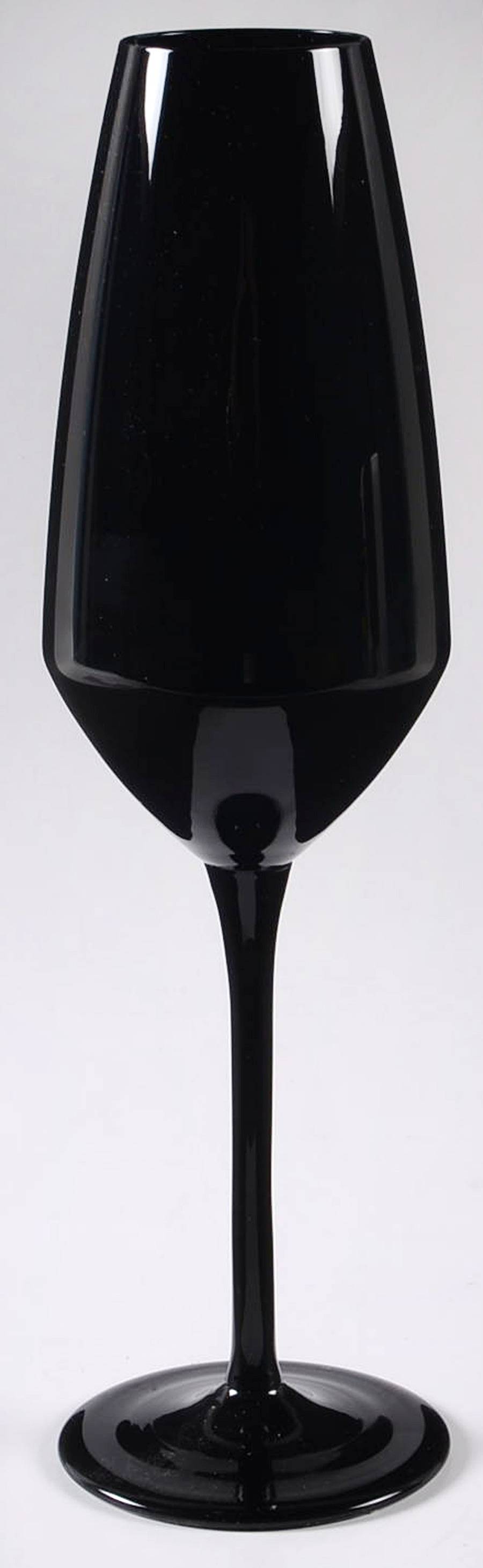 Experty Black Fluted Champagne by Rogaska-1
