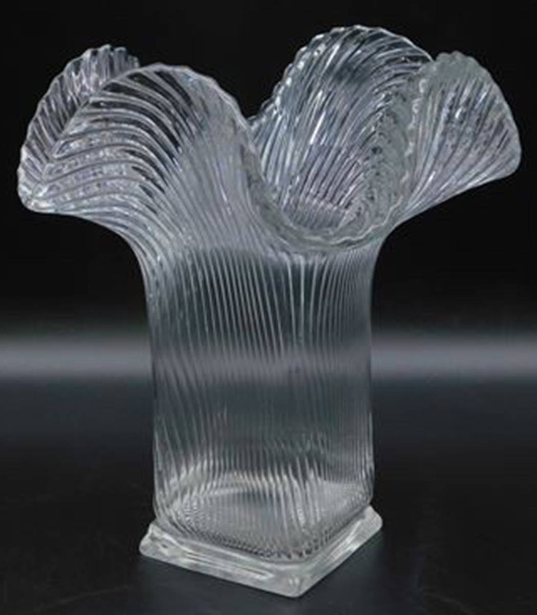 Giftware 10" Archimedes Vase by Riedel Crystal-1