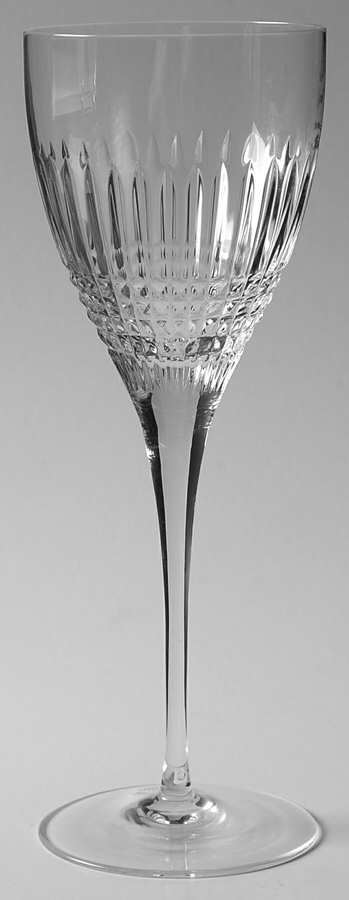 Cassina Wine Glass by Sasaki-1