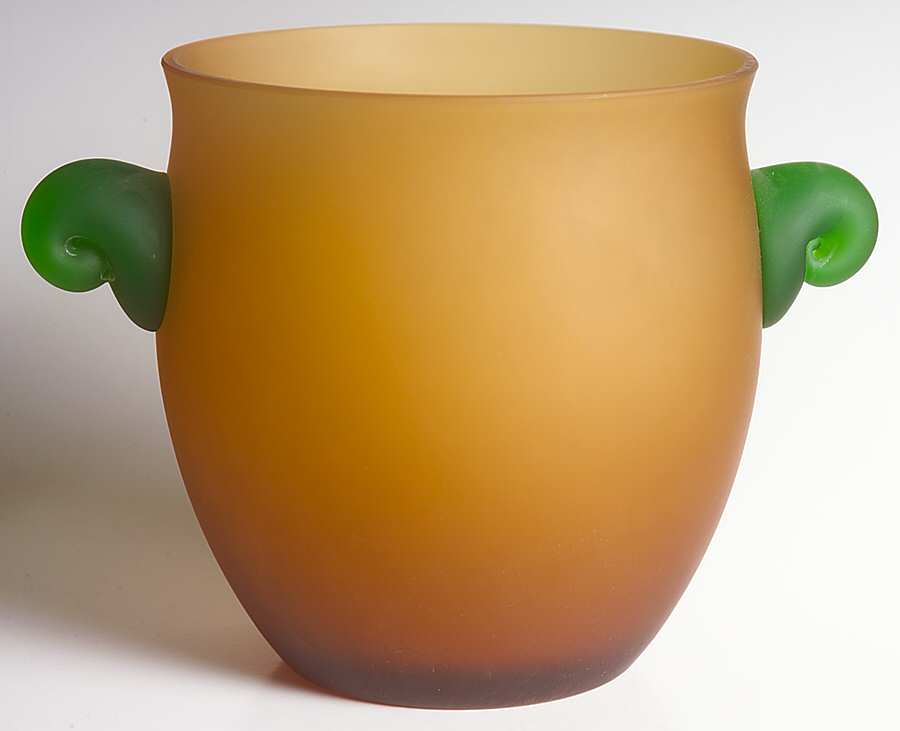 Cathadia Ice Bucket by Sasaki-1