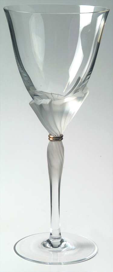 Charade Clear Wine Glass by Sasaki-1