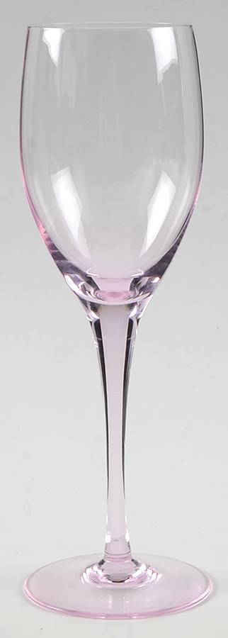 Hampton Coral Wine Glass by Sasaki-1