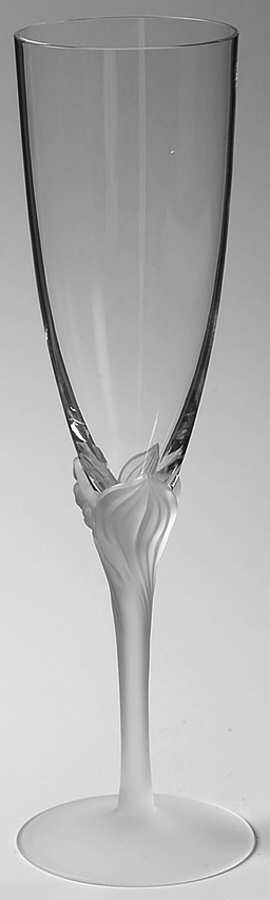 Lily of the Valley Fluted Champagne by Sasaki-1